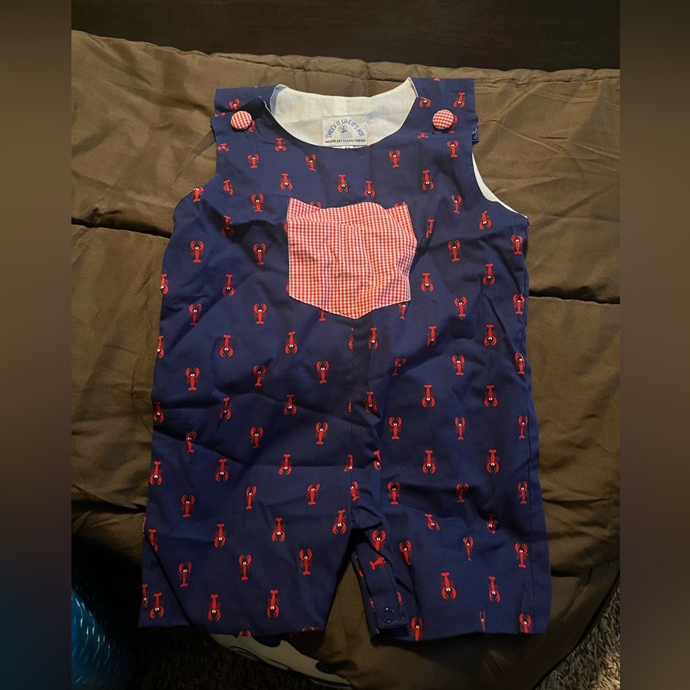 Crawfish Boutique “Smock it like it’s hot”